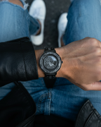 Herrenuhr Magneto Watch Marble Black Automatik 42 mm Marmor Edelstahl Glasboden